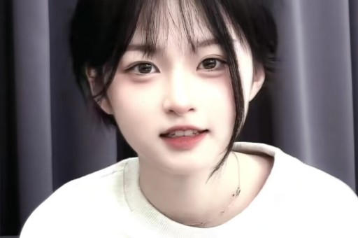 洗白白等我来网红白冰约会女粉丝聊天内容遭前同事曝光