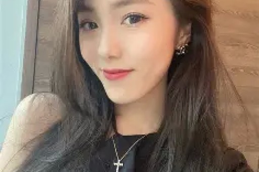 明星婚内出轨：捞钱第一离婚第二